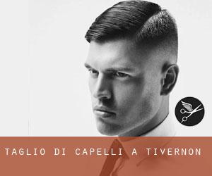 Taglio di capelli a Tivernon